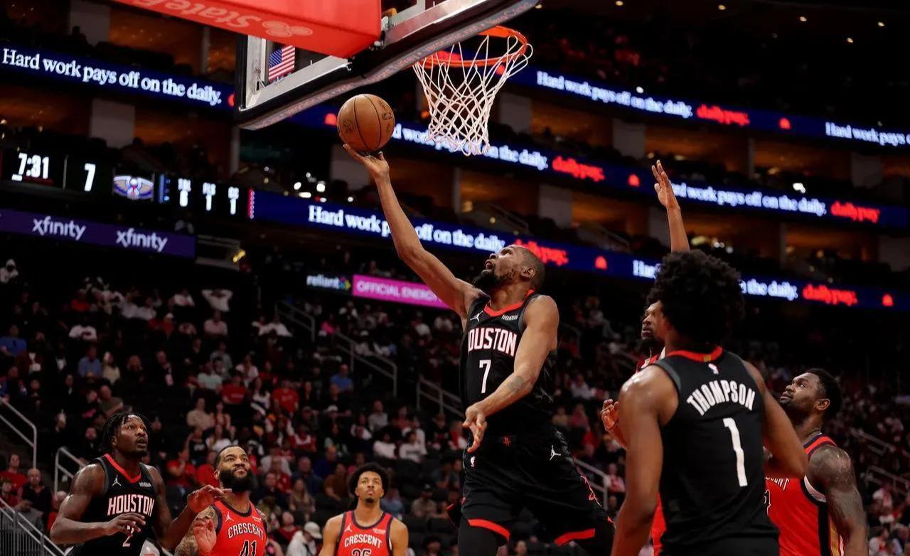 V体育下载-火箭登顶西部前三！勇士彻底崩盘 太阳快船各有归宿 最新排名出炉